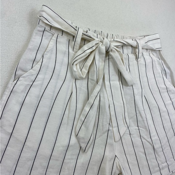 Billabong‎ Women’s White w/Black Stripes Come At Me High Waisted Short Sz L - Picture 3 of 13